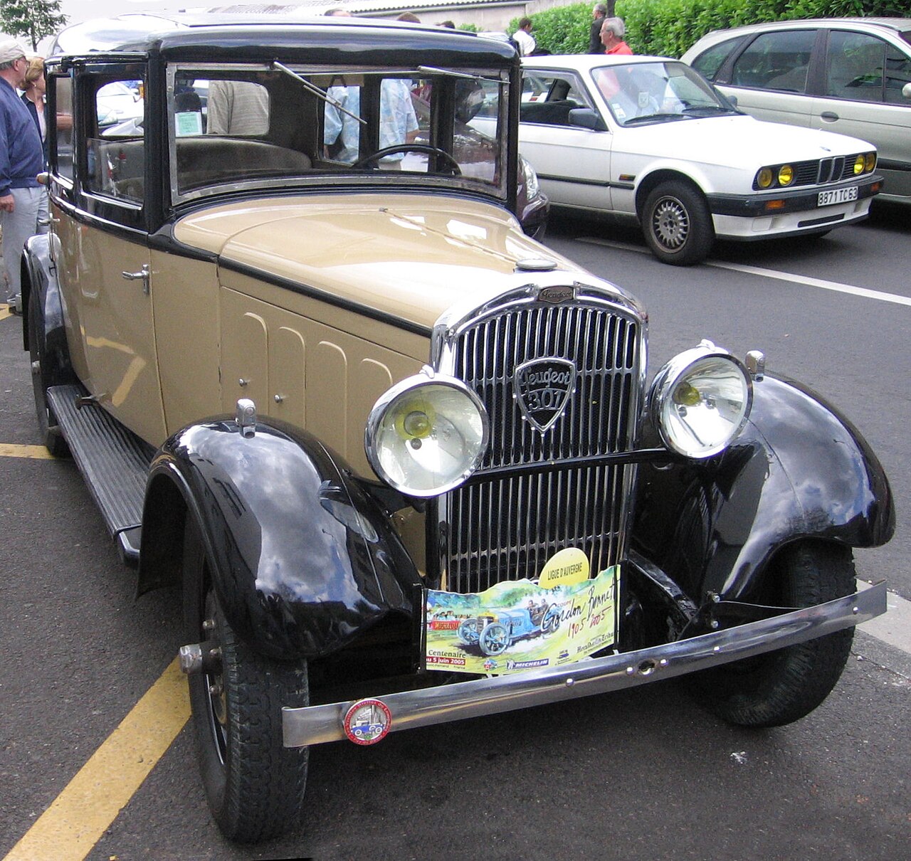 Peugeot 301 2015 – 178 000 km